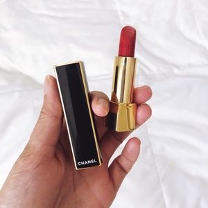 Chanel Rouge Allure Luminous Intense Lip Color